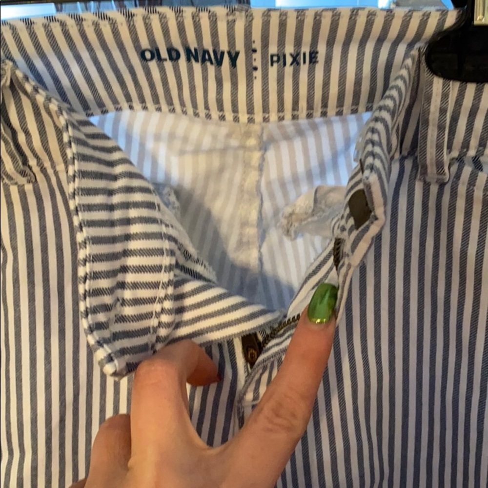 Old Navy Stripped Pixie Pants